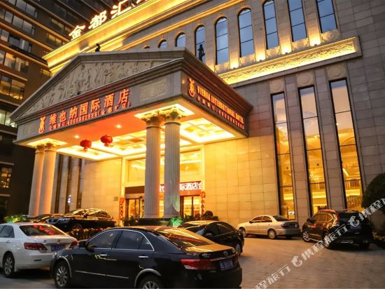 桂陽維一納（nà）國（guó）際酒店廚房油煙清洗工程案例