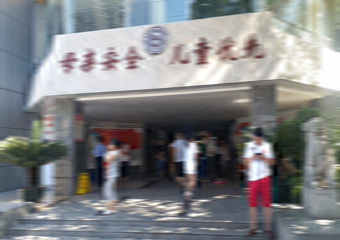 長沙市婦幼（yòu）保（bǎo）障醫院樓廚房油煙清洗工程案例